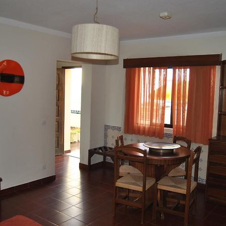 Apartamentos Olhos Do Mar Albufeira Luaran gambar
