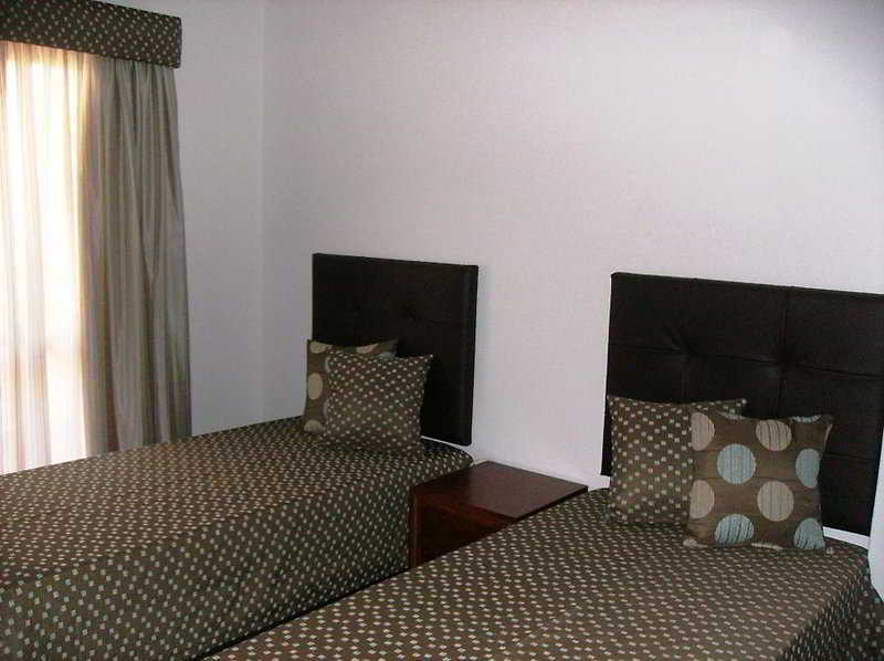 Apartamentos Olhos Do Mar Albufeira Luaran gambar