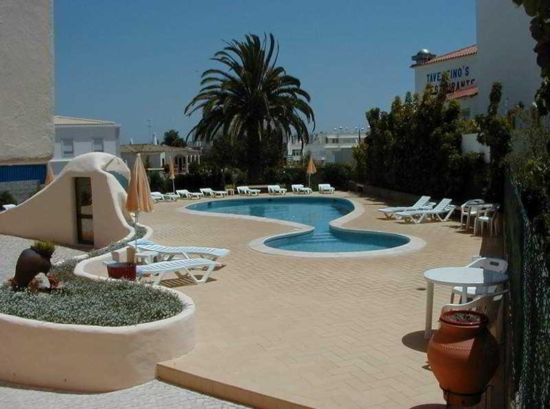 Apartamentos Olhos Do Mar Albufeira Luaran gambar