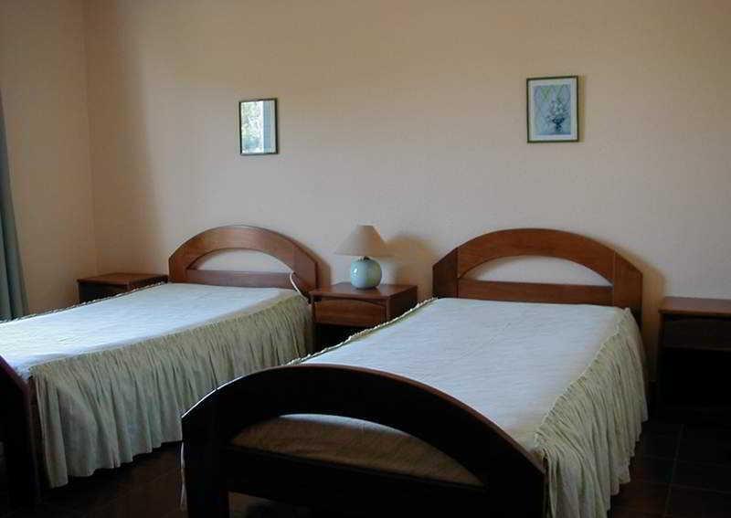 Apartamentos Olhos Do Mar Albufeira Luaran gambar
